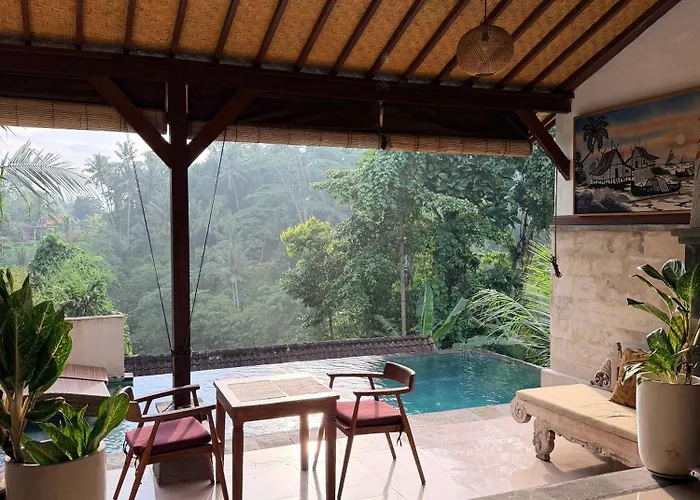 アパート Widi's House With Jungle Lush View ウブド